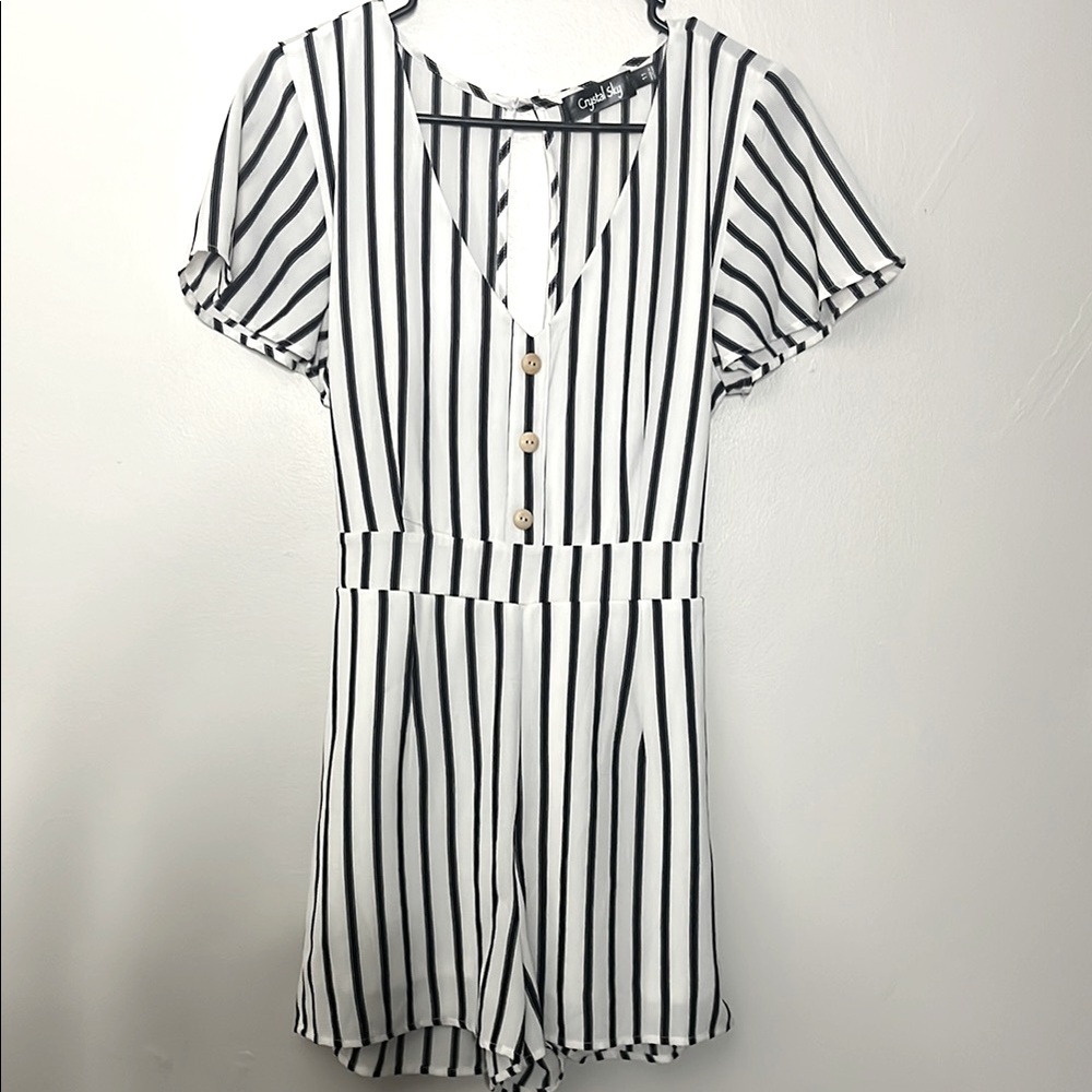 Striped black & white shorts romper, size 11 ~worn 2x